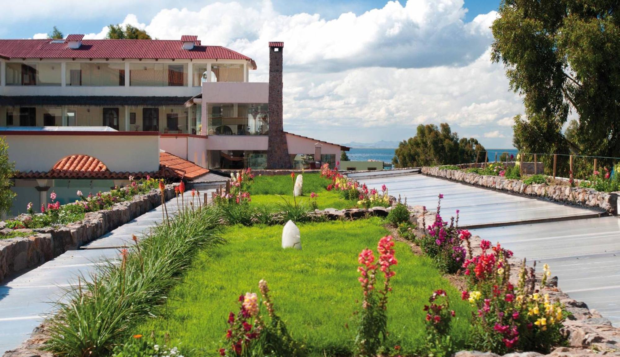 Taypikala Lago Hotel Puno Exterior photo