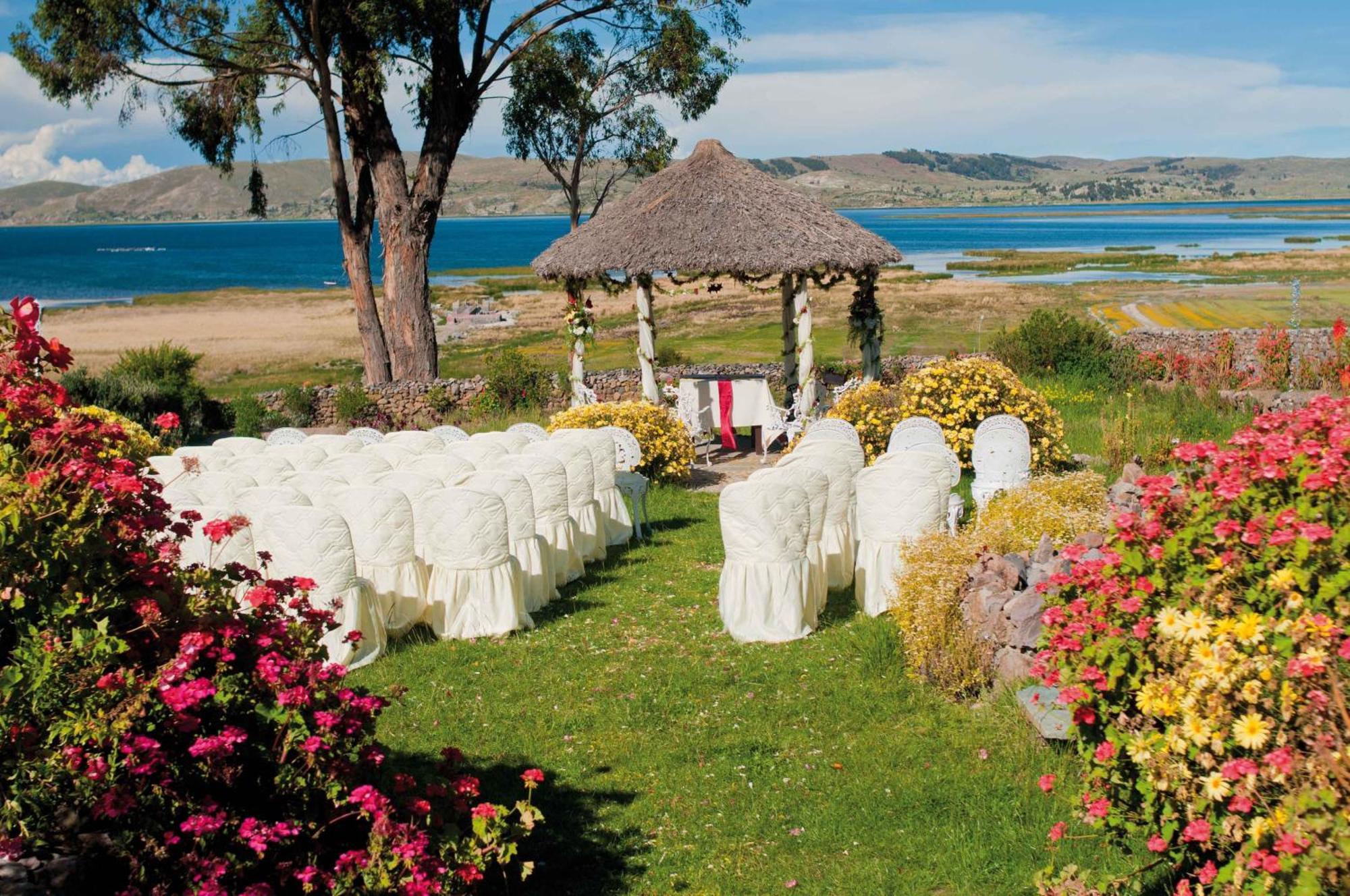 Taypikala Lago Hotel Puno Exterior photo