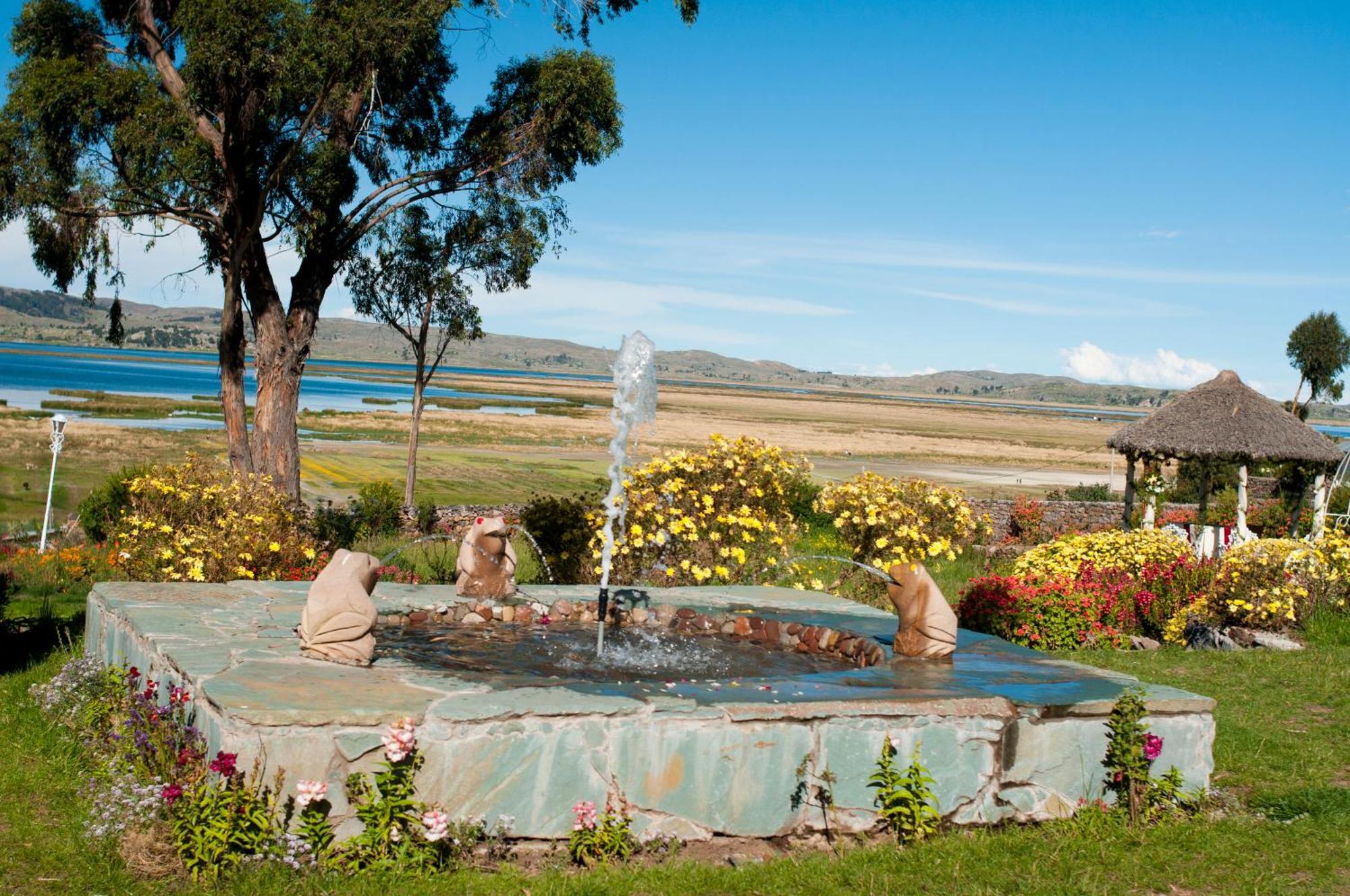 Taypikala Lago Hotel Puno Exterior photo